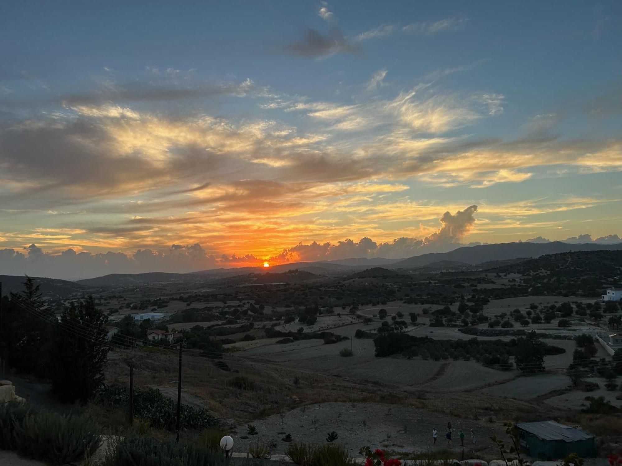 فيلا Endless Sunset Pentakomo المظهر الخارجي الصورة